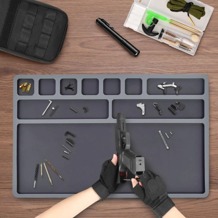Mata do czyszczenia broni Tactical Universalnie pasująca 40x20 cm