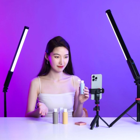 Lampa wideo ULANZI VL119 RGB 360 luksów akumulator 3300 mAh 2500-9000 K