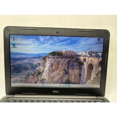 LAPTOP Dell Latitude 3380 Intel 6gen 8GB 128GB HDMI 13.3