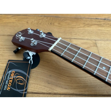 Ukulele elektroakustyczne Leworęczne Ortega RU5CE-L