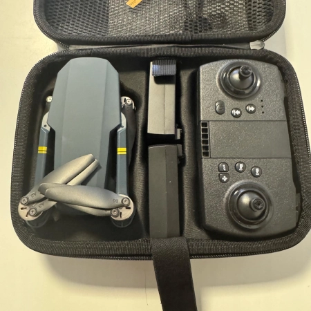 Dron CHUBORY F89 dla początkujących z kamerą , 1 bateria + walizka