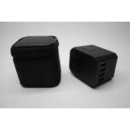 World Travel Adapter CP65 Przejściówka uniwersalna idealna w podróży