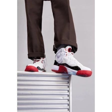 Nike Jordan Jumpman Two Trey skóra DO1925-106 rozmiar 51,5