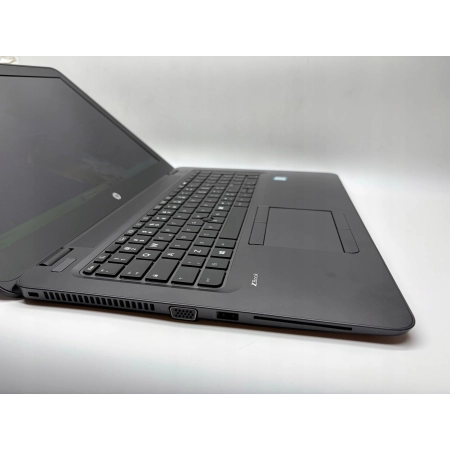 LAPTOP HP Zbook 15u G3 Intel i7 6500u 8GB 240GB SSD FHD W4190M GW W11